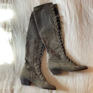 Free People lace-up Joe Boots crocodile suede 🤤